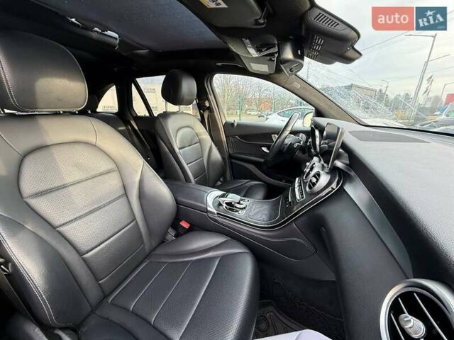 Черный Мерседес ГЛЦ-Класс, объемом двигателя 1.99 л и пробегом 179 тыс. км за 20600 $, фото 11 на Automoto.ua