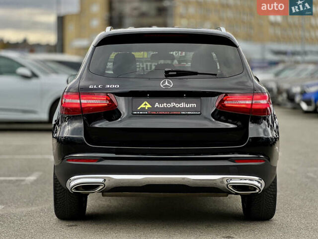 Мерседес ГЛЦ-Класс 2018 в Киеве на Automoto.ua Черный Мерседес ГЛЦ-Класс, объемом двигателя 2 л и пробегом 64 тыс. км за 29999 $, фото 8 на Automoto.ua