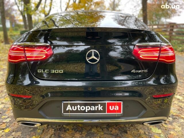 Мерседес ГЛЦ-Класс 2018 в Киеве на Automoto.ua Черный Мерседес ГЛЦ-Класс, объемом двигателя 2 л и пробегом 82 тыс. км за 45990 $, фото 13 на Automoto.ua
