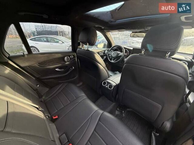 Черный Мерседес ГЛЦ-Класс, объемом двигателя 1.99 л и пробегом 179 тыс. км за 20600 $, фото 8 на Automoto.ua