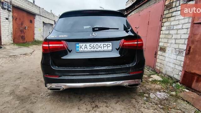 Чорний Мерседес ГЛЦ-Клас, об'ємом двигуна 2 л та пробігом 54 тис. км за 27900 $, фото 6 на Automoto.ua