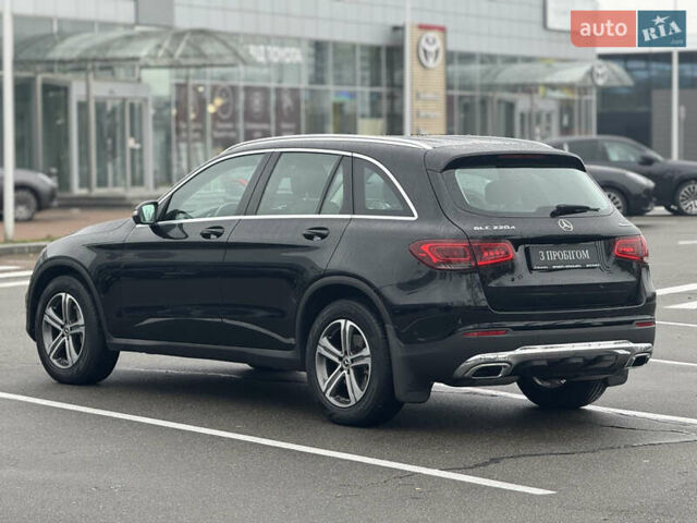 Черный Мерседес ГЛЦ-Класс, объемом двигателя 1.95 л и пробегом 79 тыс. км за 43523 $, фото 5 на Automoto.ua