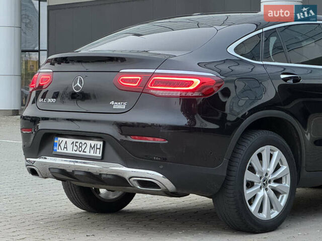 Черный Мерседес ГЛЦ-Класс, объемом двигателя 1.99 л и пробегом 78 тыс. км за 34900 $, фото 12 на Automoto.ua