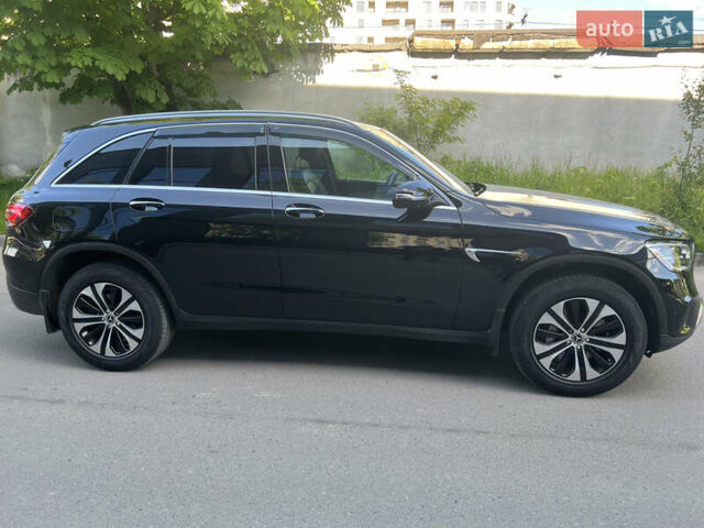 Черный Мерседес ГЛЦ-Класс, объемом двигателя 1.99 л и пробегом 50 тыс. км за 42500 $, фото 12 на Automoto.ua