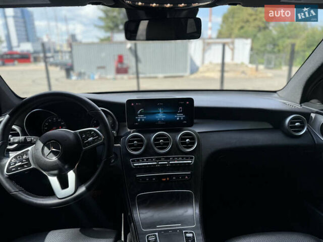 Черный Мерседес ГЛЦ-Класс, объемом двигателя 2 л и пробегом 115 тыс. км за 28000 $, фото 5 на Automoto.ua