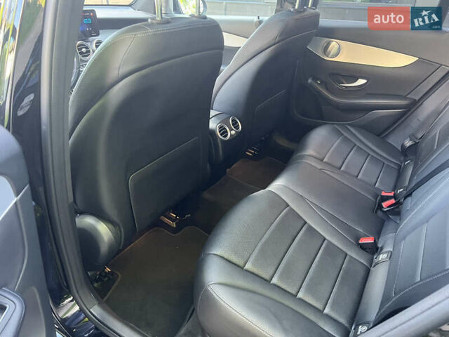 Черный Мерседес ГЛЦ-Класс, объемом двигателя 1.99 л и пробегом 50 тыс. км за 42500 $, фото 18 на Automoto.ua