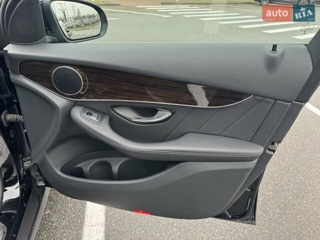 Черный Мерседес ГЛЦ-Класс, объемом двигателя 1.95 л и пробегом 79 тыс. км за 43523 $, фото 23 на Automoto.ua