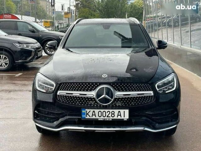 Черный Мерседес ГЛЦ-Класс, объемом двигателя 2 л и пробегом 76 тыс. км за 29900 $, фото 1 на Automoto.ua