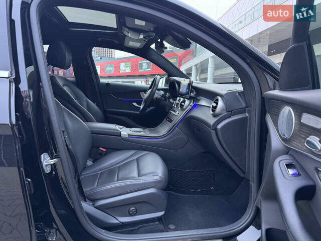 Черный Мерседес ГЛЦ-Класс, объемом двигателя 1.99 л и пробегом 78 тыс. км за 34900 $, фото 18 на Automoto.ua