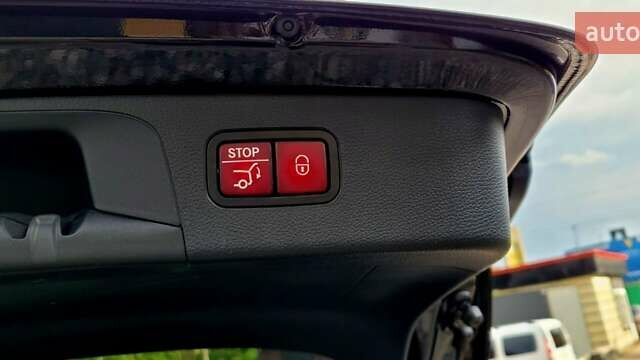 Черный Мерседес ГЛЦ-Класс, объемом двигателя 2 л и пробегом 114 тыс. км за 35900 $, фото 2 на Automoto.ua