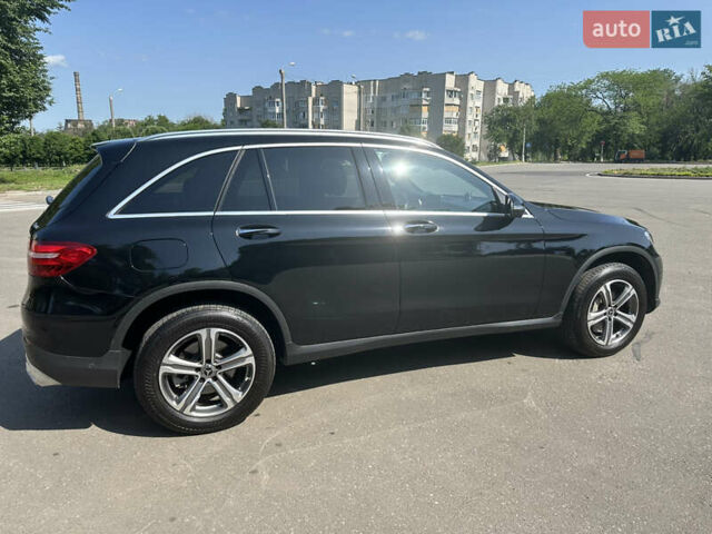 Чорний Мерседес ГЛЦ-Клас, об'ємом двигуна 2 л та пробігом 118 тис. км за 33000 $, фото 1 на Automoto.ua