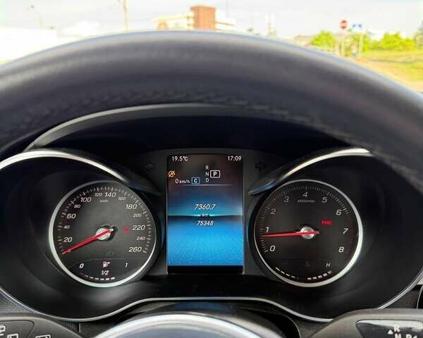 Черный Мерседес ГЛЦ-Класс, объемом двигателя 2 л и пробегом 75 тыс. км за 34900 $, фото 12 на Automoto.ua