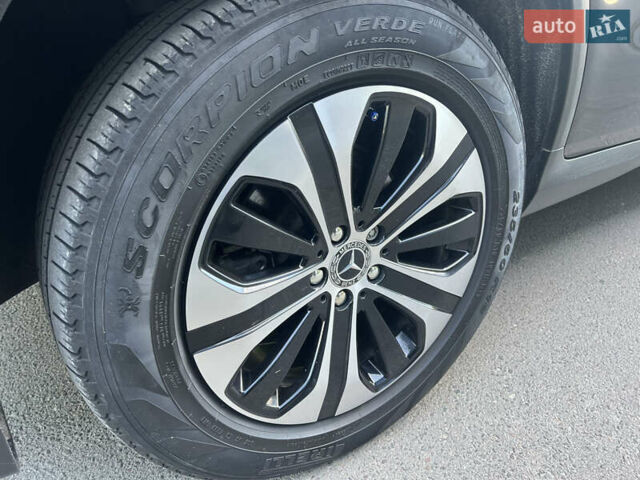 Черный Мерседес ГЛЦ-Класс, объемом двигателя 1.99 л и пробегом 50 тыс. км за 42500 $, фото 28 на Automoto.ua