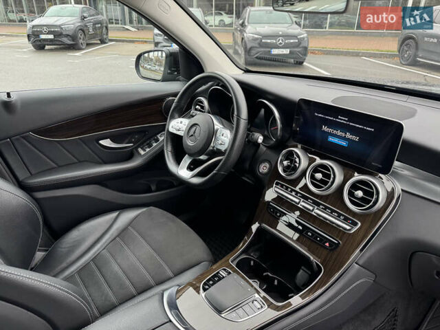 Черный Мерседес ГЛЦ-Класс, объемом двигателя 1.95 л и пробегом 79 тыс. км за 43523 $, фото 22 на Automoto.ua