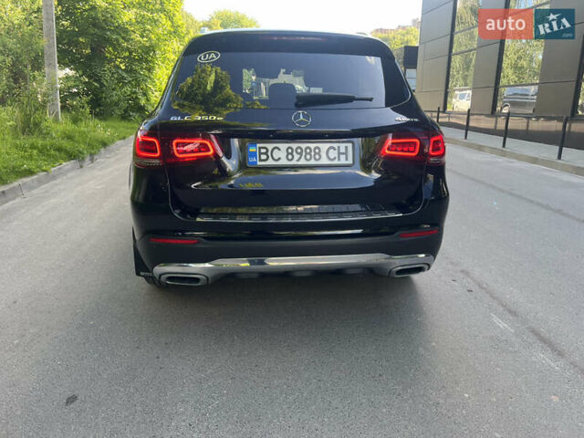 Черный Мерседес ГЛЦ-Класс, объемом двигателя 1.99 л и пробегом 50 тыс. км за 42500 $, фото 7 на Automoto.ua