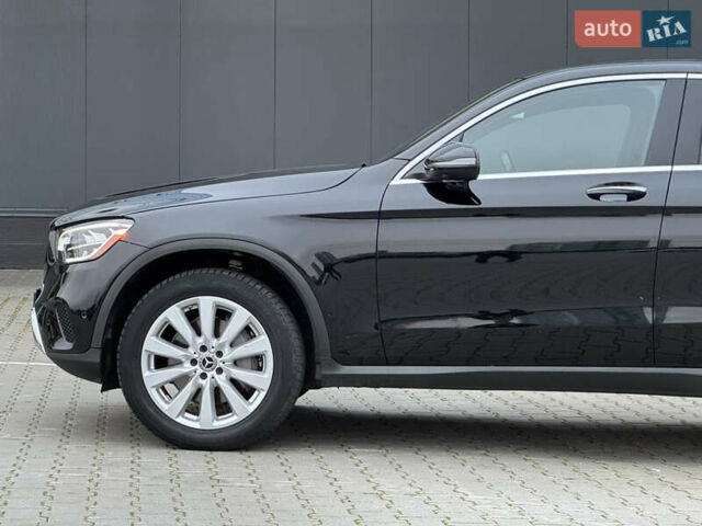 Черный Мерседес ГЛЦ-Класс, объемом двигателя 1.99 л и пробегом 78 тыс. км за 34900 $, фото 6 на Automoto.ua