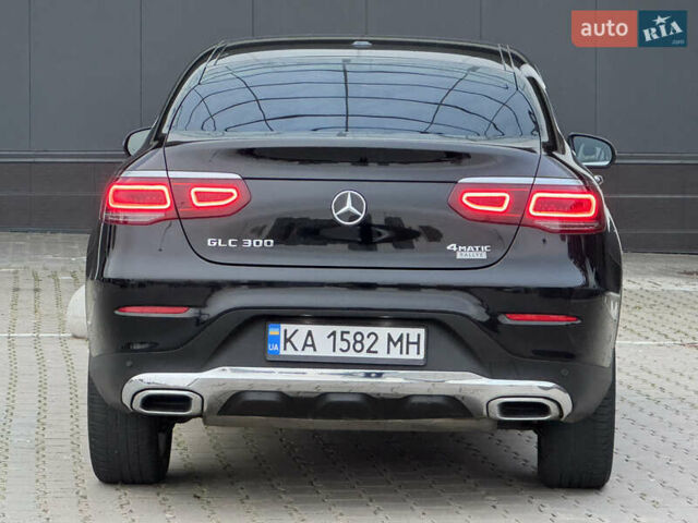 Черный Мерседес ГЛЦ-Класс, объемом двигателя 1.99 л и пробегом 78 тыс. км за 34900 $, фото 10 на Automoto.ua