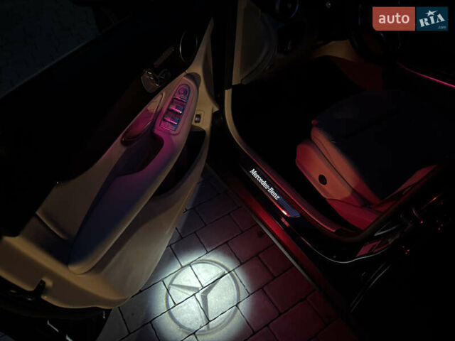 Черный Мерседес ГЛЦ-Класс, объемом двигателя 2 л и пробегом 111 тыс. км за 29400 $, фото 50 на Automoto.ua