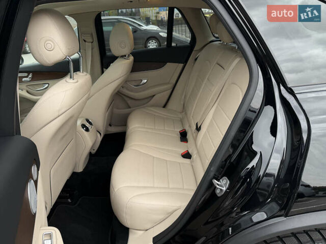 Черный Мерседес ГЛЦ-Класс, объемом двигателя 2 л и пробегом 102 тыс. км за 34800 $, фото 21 на Automoto.ua