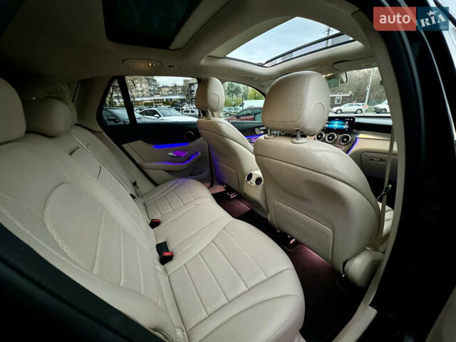 Черный Мерседес ГЛЦ-Класс, объемом двигателя 2 л и пробегом 66 тыс. км за 32000 $, фото 35 на Automoto.ua