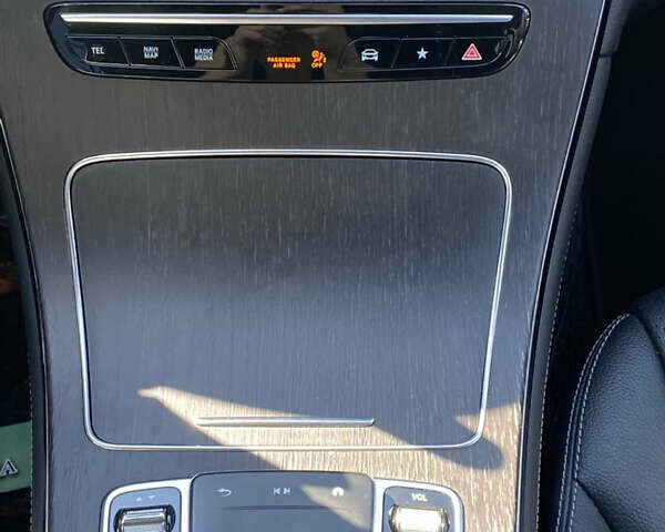 Черный Мерседес ГЛЦ-Класс, объемом двигателя 2 л и пробегом 80 тыс. км за 36500 $, фото 14 на Automoto.ua