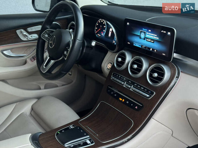 Черный Мерседес ГЛЦ-Класс, объемом двигателя 2 л и пробегом 111 тыс. км за 29400 $, фото 12 на Automoto.ua