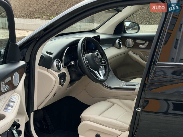 Черный Мерседес ГЛЦ-Класс, объемом двигателя 2 л и пробегом 102 тыс. км за 34800 $, фото 36 на Automoto.ua