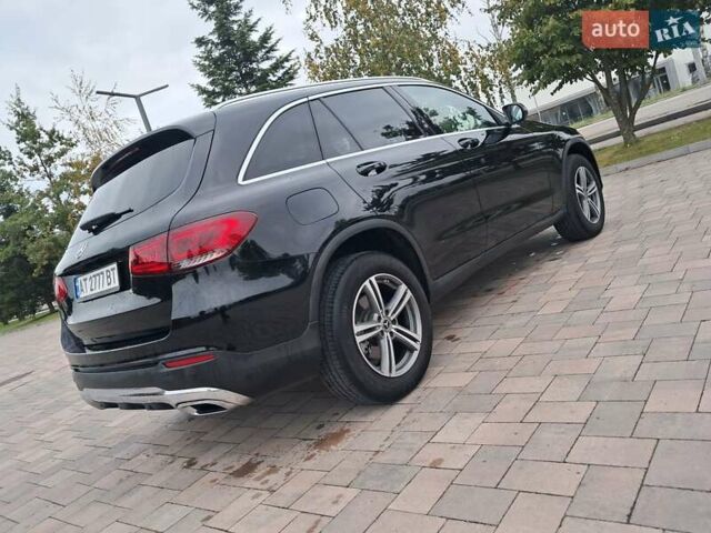 Черный Мерседес ГЛЦ-Класс, объемом двигателя 1.99 л и пробегом 114 тыс. км за 28600 $, фото 7 на Automoto.ua