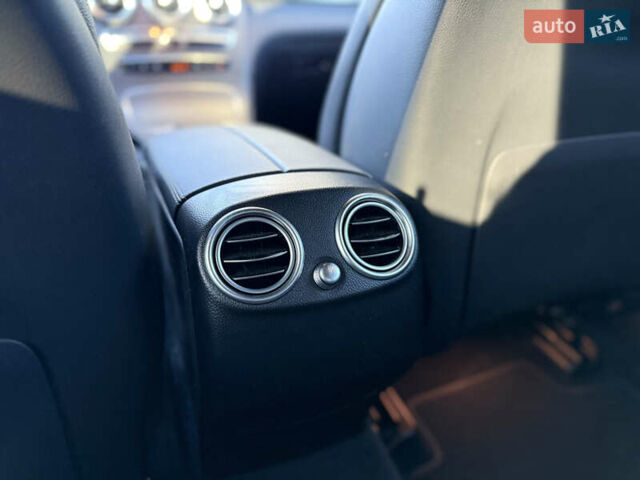 Чорний Мерседес ГЛЦ-Клас, об'ємом двигуна 2 л та пробігом 177 тис. км за 36800 $, фото 44 на Automoto.ua