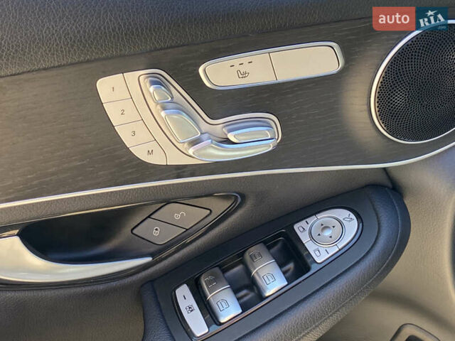 Черный Мерседес ГЛЦ-Класс, объемом двигателя 2 л и пробегом 80 тыс. км за 36500 $, фото 20 на Automoto.ua