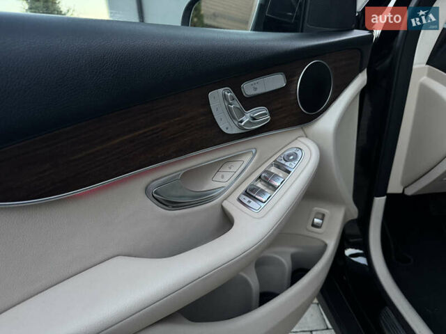 Черный Мерседес ГЛЦ-Класс, объемом двигателя 2 л и пробегом 111 тыс. км за 29400 $, фото 25 на Automoto.ua