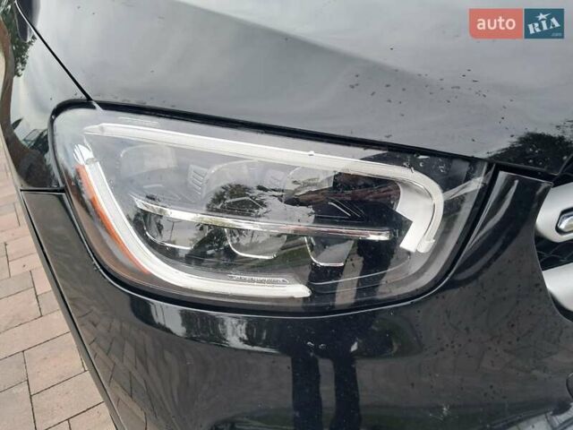 Черный Мерседес ГЛЦ-Класс, объемом двигателя 1.99 л и пробегом 114 тыс. км за 28600 $, фото 17 на Automoto.ua