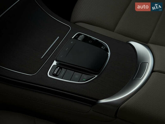Черный Мерседес ГЛЦ-Класс, объемом двигателя 2 л и пробегом 102 тыс. км за 34800 $, фото 41 на Automoto.ua