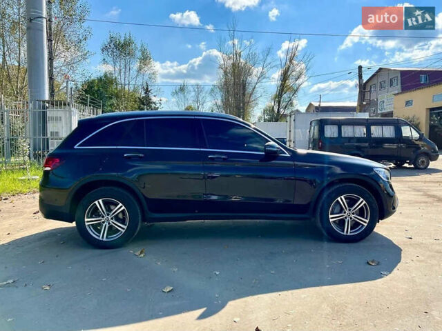Черный Мерседес ГЛЦ-Класс, объемом двигателя 1.99 л и пробегом 102 тыс. км за 40200 $, фото 2 на Automoto.ua