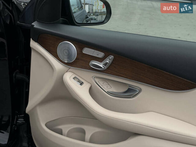 Черный Мерседес ГЛЦ-Класс, объемом двигателя 2 л и пробегом 102 тыс. км за 34800 $, фото 28 на Automoto.ua