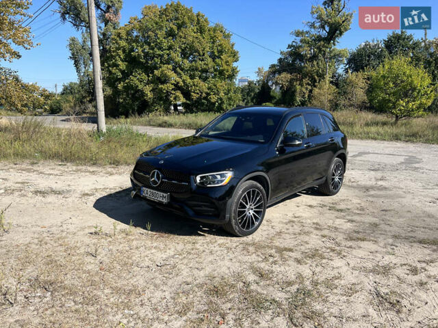 Черный Мерседес ГЛЦ-Класс, объемом двигателя 1.99 л и пробегом 89 тыс. км за 33500 $, фото 1 на Automoto.ua