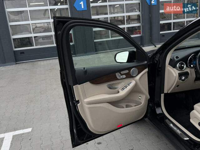 Черный Мерседес ГЛЦ-Класс, объемом двигателя 2 л и пробегом 102 тыс. км за 34800 $, фото 17 на Automoto.ua