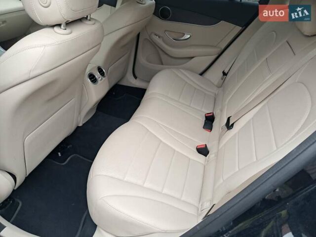 Черный Мерседес ГЛЦ-Класс, объемом двигателя 1.99 л и пробегом 114 тыс. км за 28600 $, фото 24 на Automoto.ua