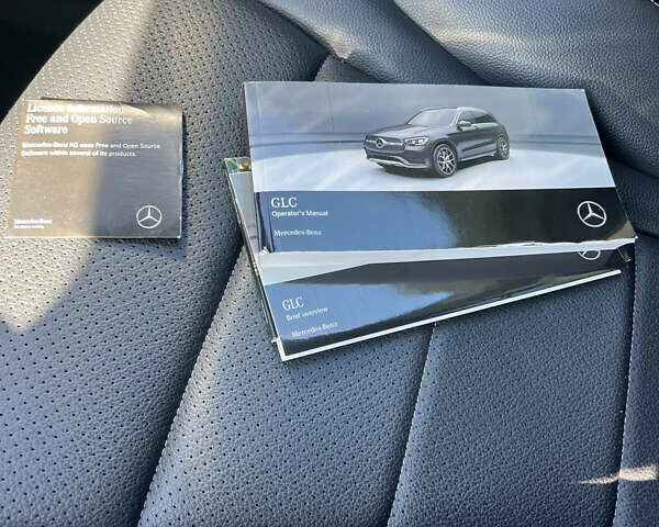 Черный Мерседес ГЛЦ-Класс, объемом двигателя 1.99 л и пробегом 89 тыс. км за 33500 $, фото 10 на Automoto.ua