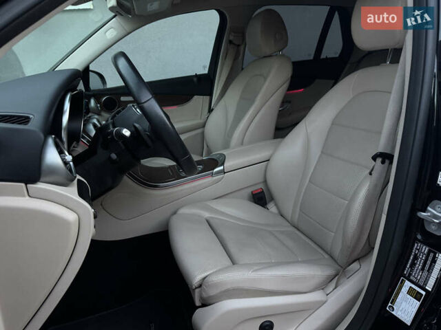 Черный Мерседес ГЛЦ-Класс, объемом двигателя 2 л и пробегом 111 тыс. км за 29400 $, фото 26 на Automoto.ua