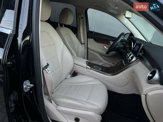 Черный Мерседес ГЛЦ-Класс, объемом двигателя 2 л и пробегом 111 тыс. км за 29400 $, фото 11 на Automoto.ua