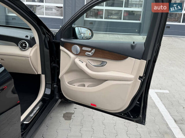 Черный Мерседес ГЛЦ-Класс, объемом двигателя 2 л и пробегом 102 тыс. км за 34800 $, фото 27 на Automoto.ua