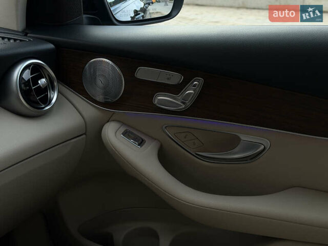Черный Мерседес ГЛЦ-Класс, объемом двигателя 2 л и пробегом 102 тыс. км за 34800 $, фото 43 на Automoto.ua