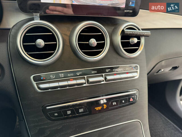 Черный Мерседес ГЛЦ-Класс, объемом двигателя 2 л и пробегом 83 тыс. км за 29999 $, фото 37 на Automoto.ua