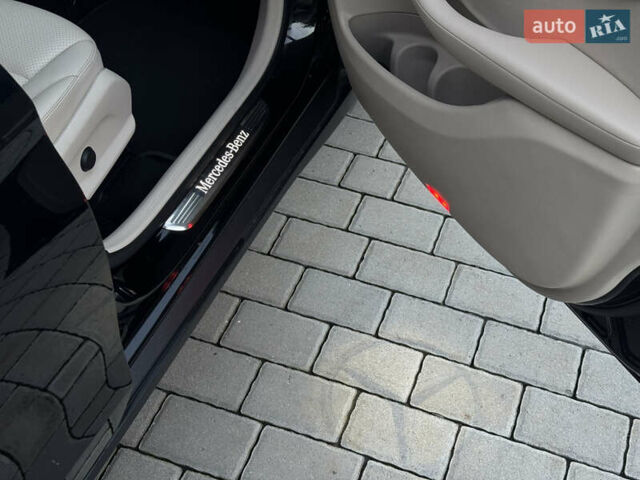 Черный Мерседес ГЛЦ-Класс, объемом двигателя 2 л и пробегом 111 тыс. км за 29400 $, фото 14 на Automoto.ua