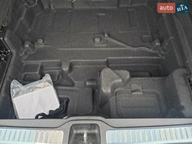 Черный Мерседес ГЛЦ-Класс, объемом двигателя 1.99 л и пробегом 114 тыс. км за 28600 $, фото 29 на Automoto.ua