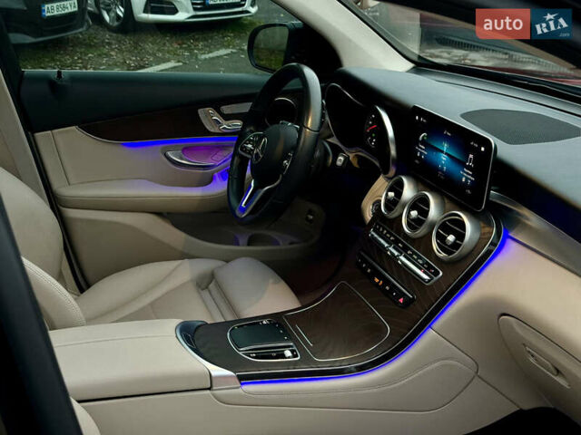 Черный Мерседес ГЛЦ-Класс, объемом двигателя 2 л и пробегом 66 тыс. км за 32000 $, фото 1 на Automoto.ua