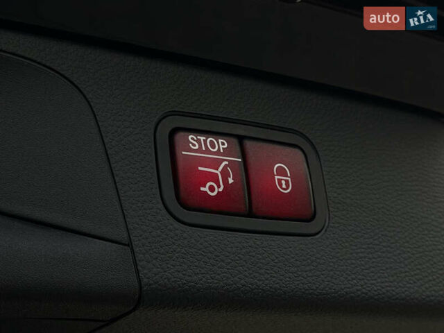 Черный Мерседес ГЛЦ-Класс, объемом двигателя 2 л и пробегом 102 тыс. км за 34800 $, фото 48 на Automoto.ua