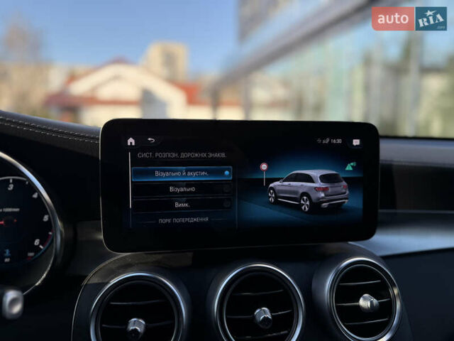 Чорний Мерседес ГЛЦ-Клас, об'ємом двигуна 2 л та пробігом 177 тис. км за 36800 $, фото 38 на Automoto.ua