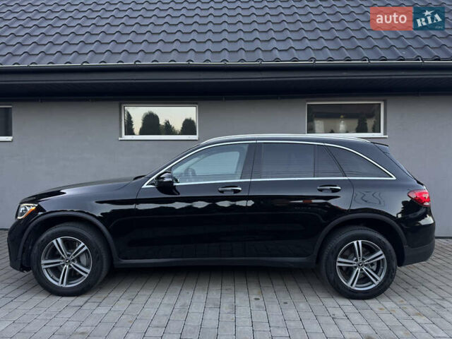 Черный Мерседес ГЛЦ-Класс, объемом двигателя 2 л и пробегом 111 тыс. км за 29400 $, фото 3 на Automoto.ua